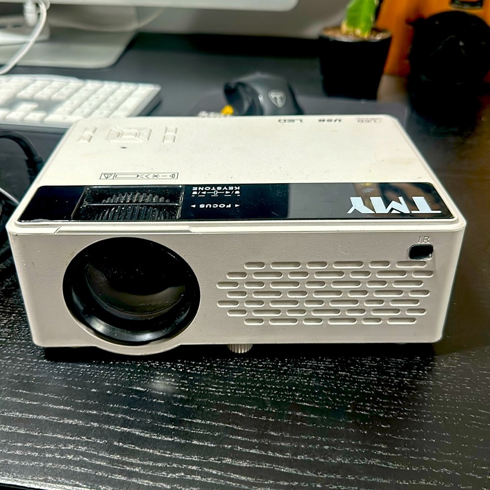 TMY LED USB LCD projector